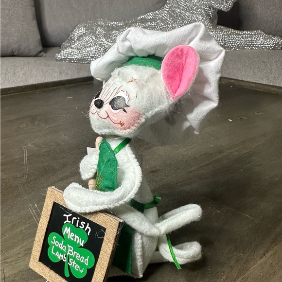 Annalee Dolls /  / St. Patrick's Day / 6” Irish Chef Mouse - Picture 5 of 11
